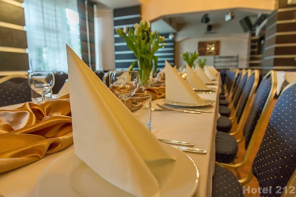 Hotel 212 Warsaw Luaran gambar